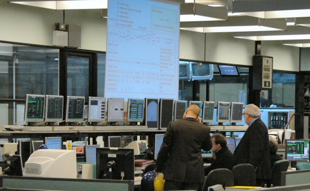 Control room monitors at Joint European Torus (Photo: S.B. Krivit)